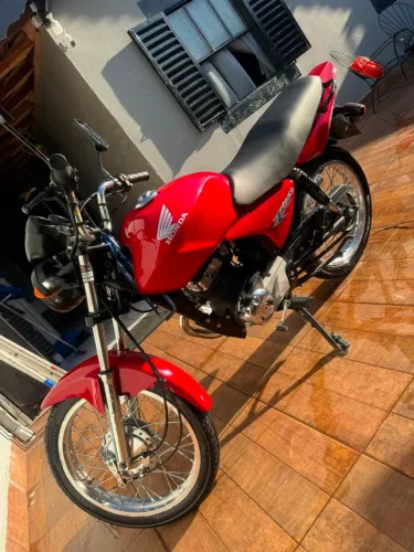 CG Titan 150 ES