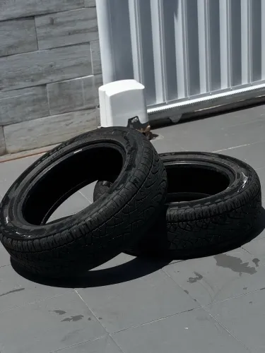  2 Pneus Pirelli Aro18 Scorpion 225/60R18 104H XL 