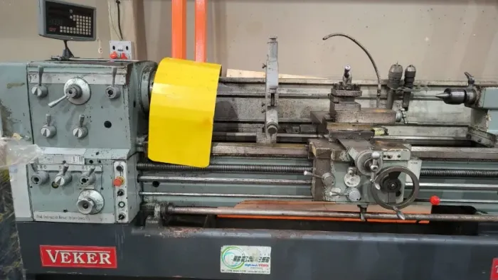 Torno Mecânico Veker Modelo TVK-2060 ECO