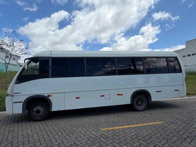 Volare Marcopolo W9/ 27 lugares
