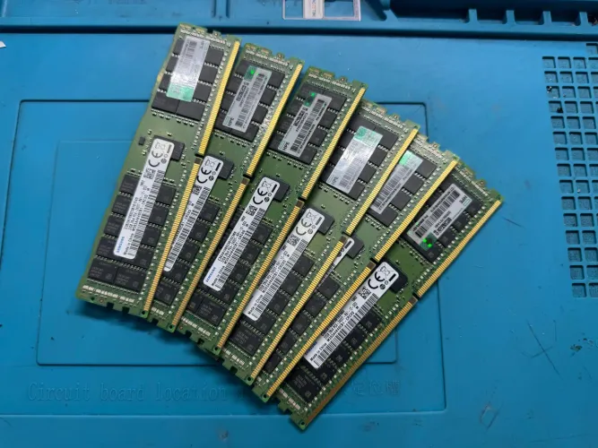 Memória ram 32 GBs