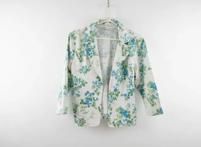 Blazer floral de meia manga