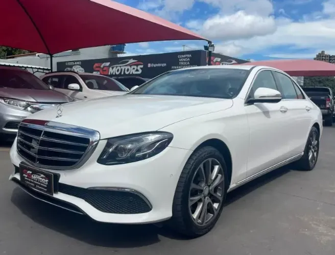 Mercedes-Benz E-250 Exclusive 2.0 TB 211cv Aut. 2018