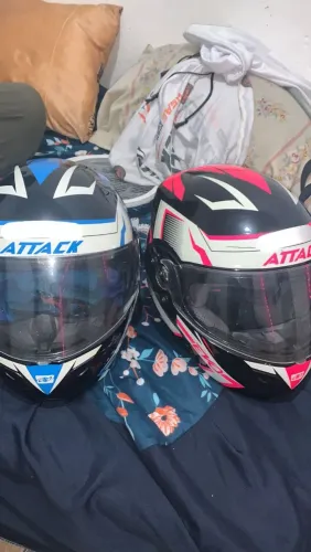 Capacete Evo Attack com intercomunicador
