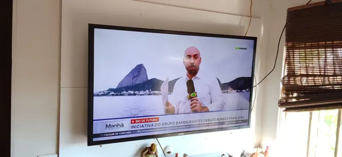 Smart TV Samsung 43 polegadas (entrego)