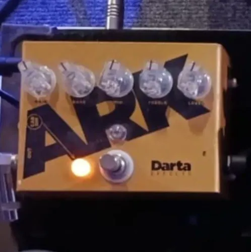 Pedal ARK pre amp darta effects