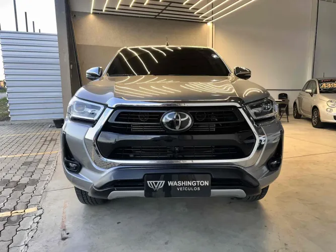 Toyota Hilux CD 4X4 2.8 Diesel Aut. 2023