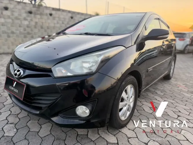 Hyundai HB20S Comfort Plus 1.0 Flex 12V Mec. 2014
