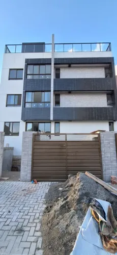 Cobertura duplex, 3 quartos, piscina privativa, elevador e lazer, Bancários.