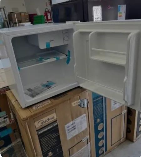 Frigobar Midea 45L