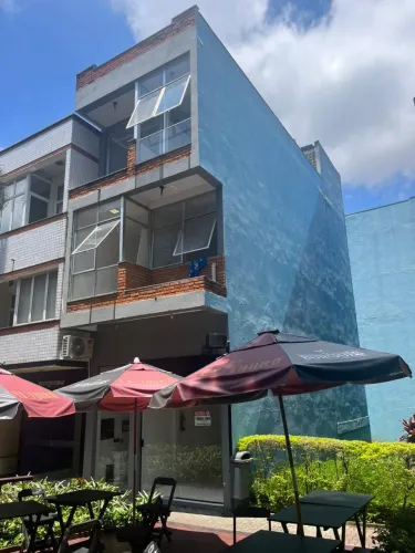 Salas e conjuntos comerciais para locação na Calçada Mirtilo - Alphaville