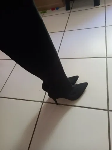Bota over the knee