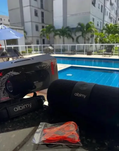 Vendo caixinha de som aibimy 60w Resistente à agua