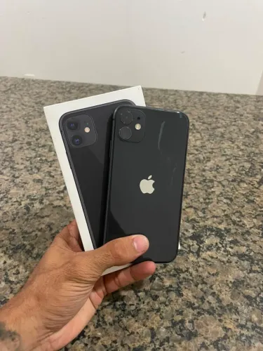 iPhone 11