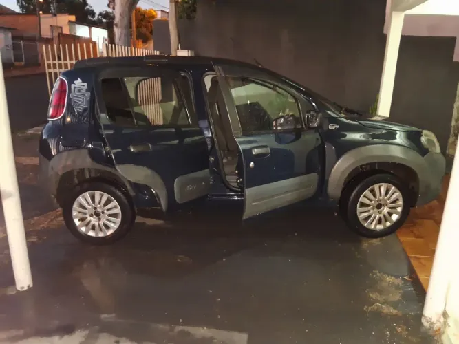 Fiat Uno WAY 1.4 EVO Fire Flex 8V 5P 2011