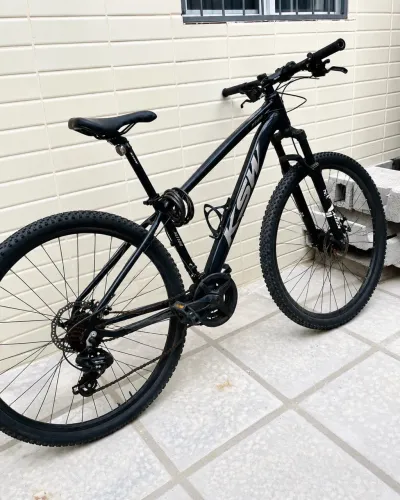 Bicicleta KSW XLT100 Aro 29 Freio a Disco - Excelente Estado