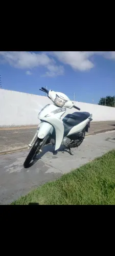 MOTO HONDA BIZ 110i ÚNICA DONA 2023