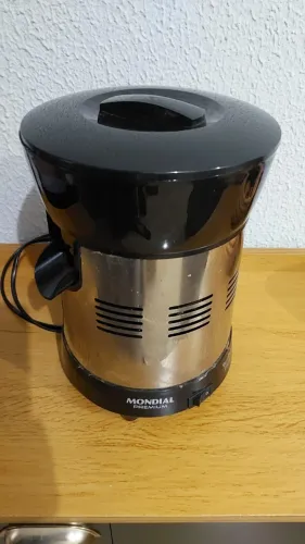 Extrator de Suco Turbo Mondial