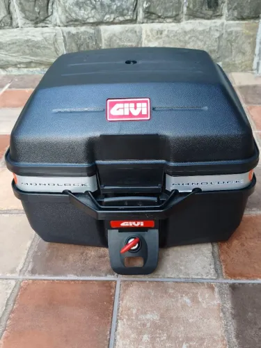Baú Bauleto para moto Givi Monolock