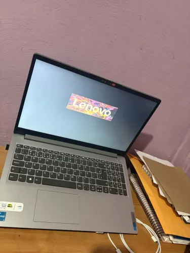 Notebook lenovo I3