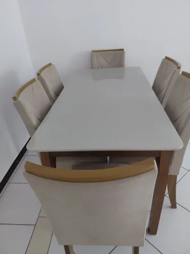 Mesa de jantar 6 cadeiras 