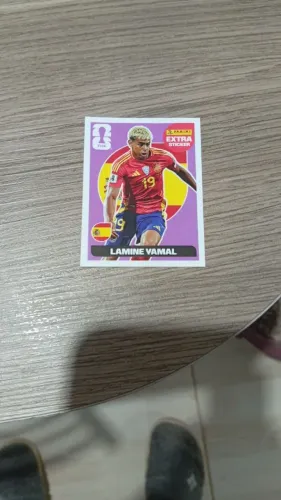 Figurinha da copa legend 2026 Lamine Yamal regular