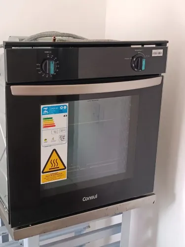 Vendo Forno a gás novíssimo