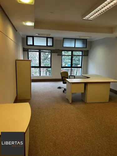 Sala Comercial 1 dormitórios à venda Petrópolis Porto Alegre/RS
