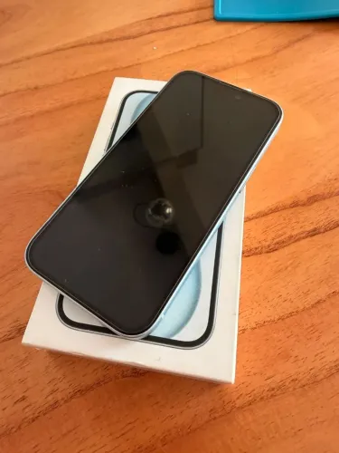 Iphone 15 e Iphone 12
