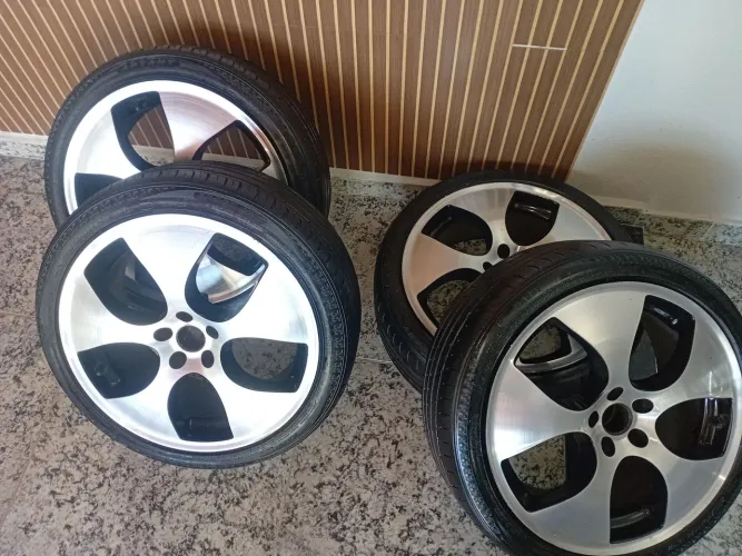 RODAS 5X100 ARO 18 COM PNEUS
