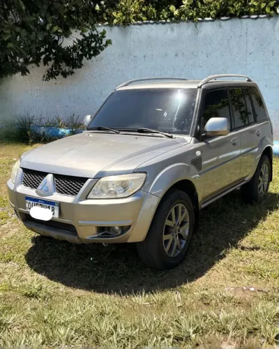 Mitsubishi Pajero TR4 2.0 Flex 16V 4X2 Aut. 2013