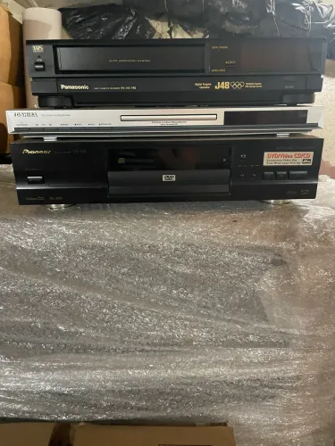DVD 