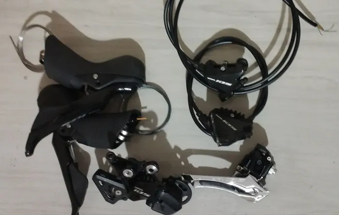 Kit Shimano 105 hidráulico mecânico 
