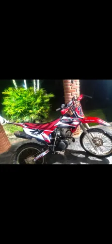  XT 225 com kit CRF 230 