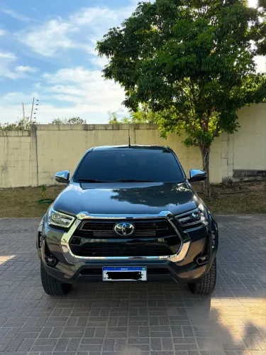 Toyota Hilux CD SRX Plus 4X4 2.8 TDI Die. Aut. 2025