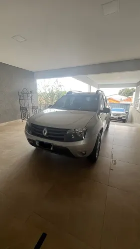 Renault Duster Dynamique 2.0 Hi-flex 16V Aut. 2015