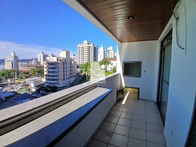 APARTAMENTO 03 DORMITÓRIOS NO CANTO ESTREITO