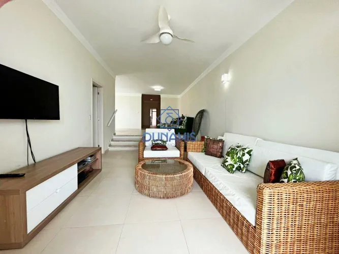 Apartamento à venda frente total para o mar na Praia das Pitangueiras - Guarujá
