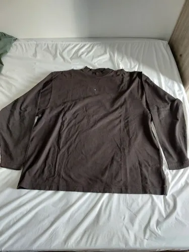 Camiseta Yeezy Gap Balenciaga