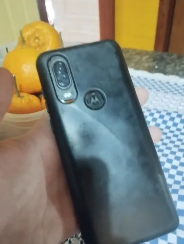 Moto one Vision 128gb 4gb ram