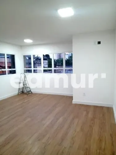 SALA para VENDA E ALUGUEL com 49m² no bairro Centro com 0 quartos e 1 vagas. Santo André, 