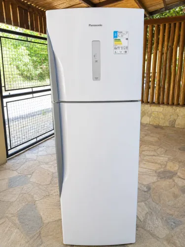 Geladeira Panasonic frost free antibactéria