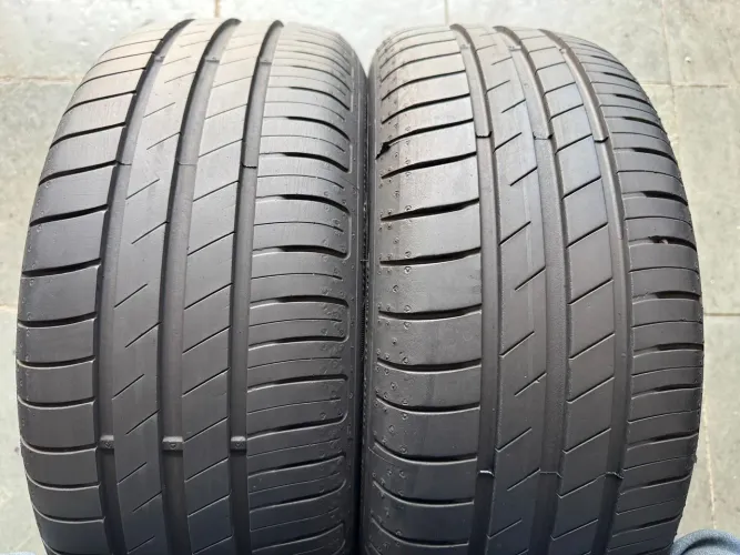 02 pneus 195/55r15 Efficient Grip Goodyear 