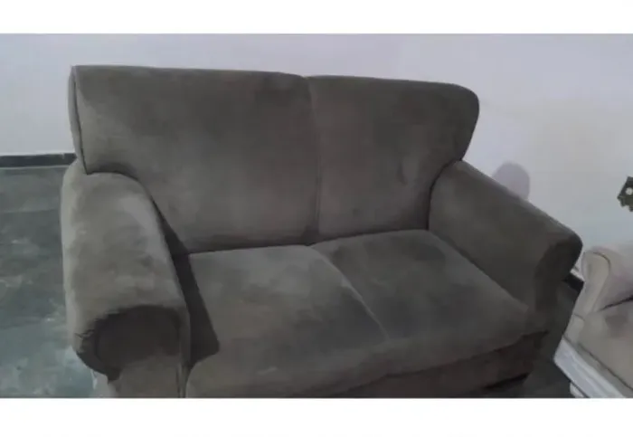SOFA 2 LUGARES