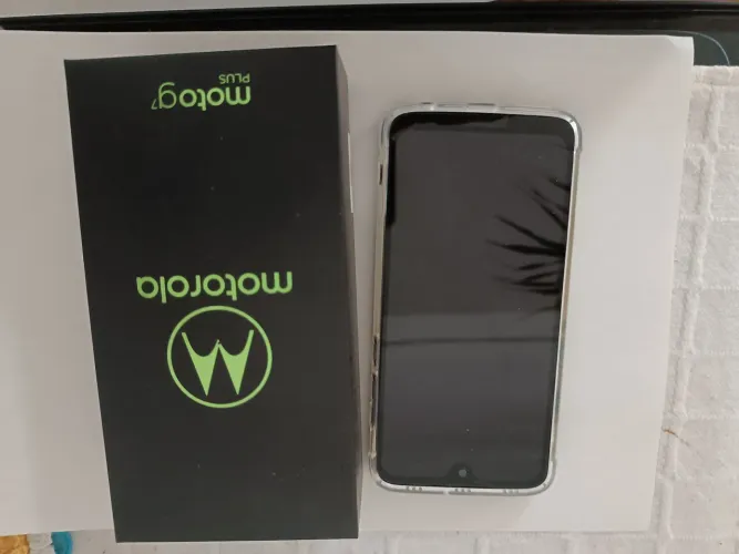 Moto G7 Plus