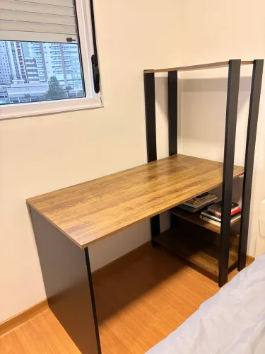 Mesa de escritório seminova