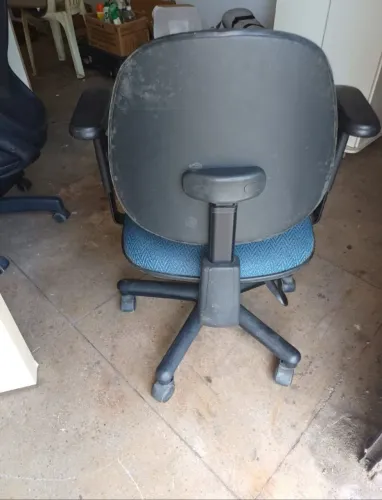 Vendo cadeiras de escritório 