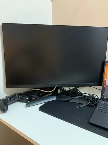 Monitor LG Ultragear 144hz 