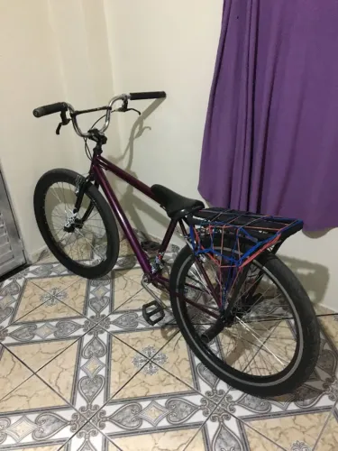 Bicicleta vendo ou troco em iPhone