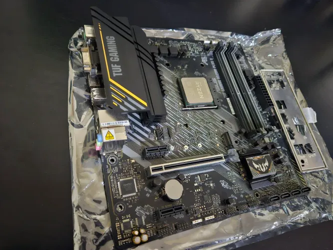 Asus Tuf Gaming A520